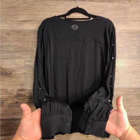 Harley-Davidson Black V-Neck Open Arm Blouse - Picture 3 of 8